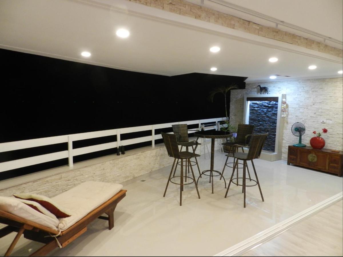 Jomtien Plaza Condotel Exteriér fotografie