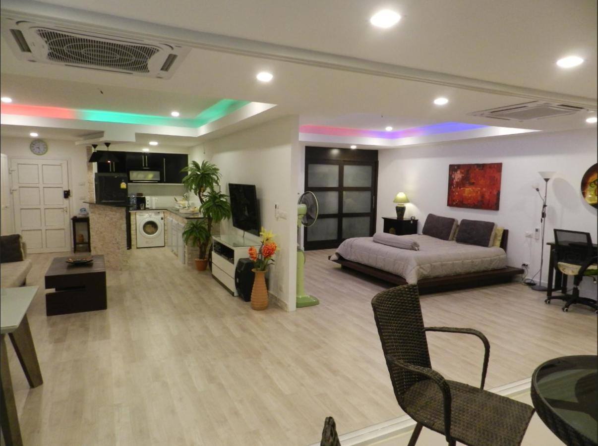 Jomtien Plaza Condotel Exteriér fotografie