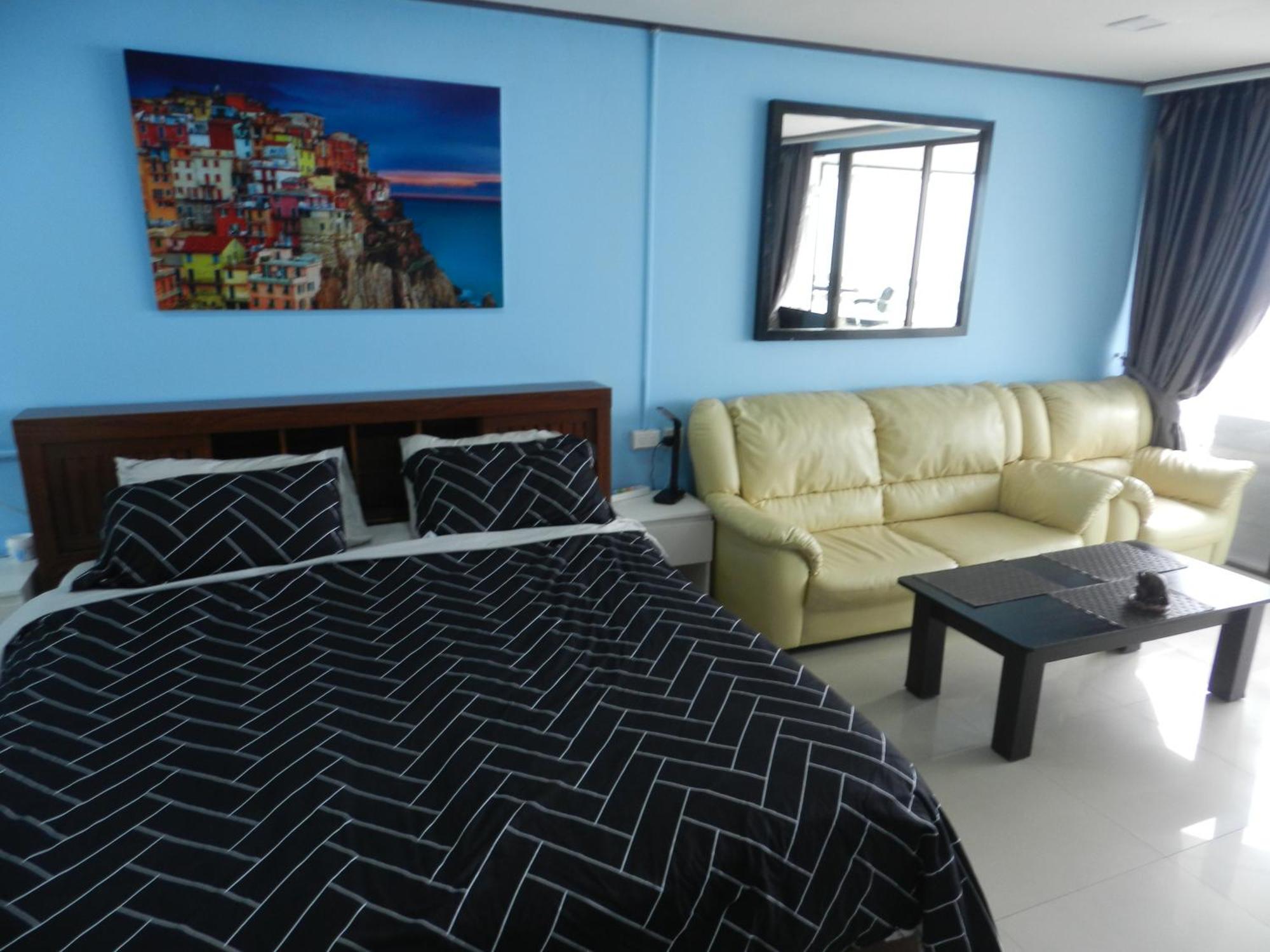 Jomtien Plaza Condotel Pokoj fotografie
