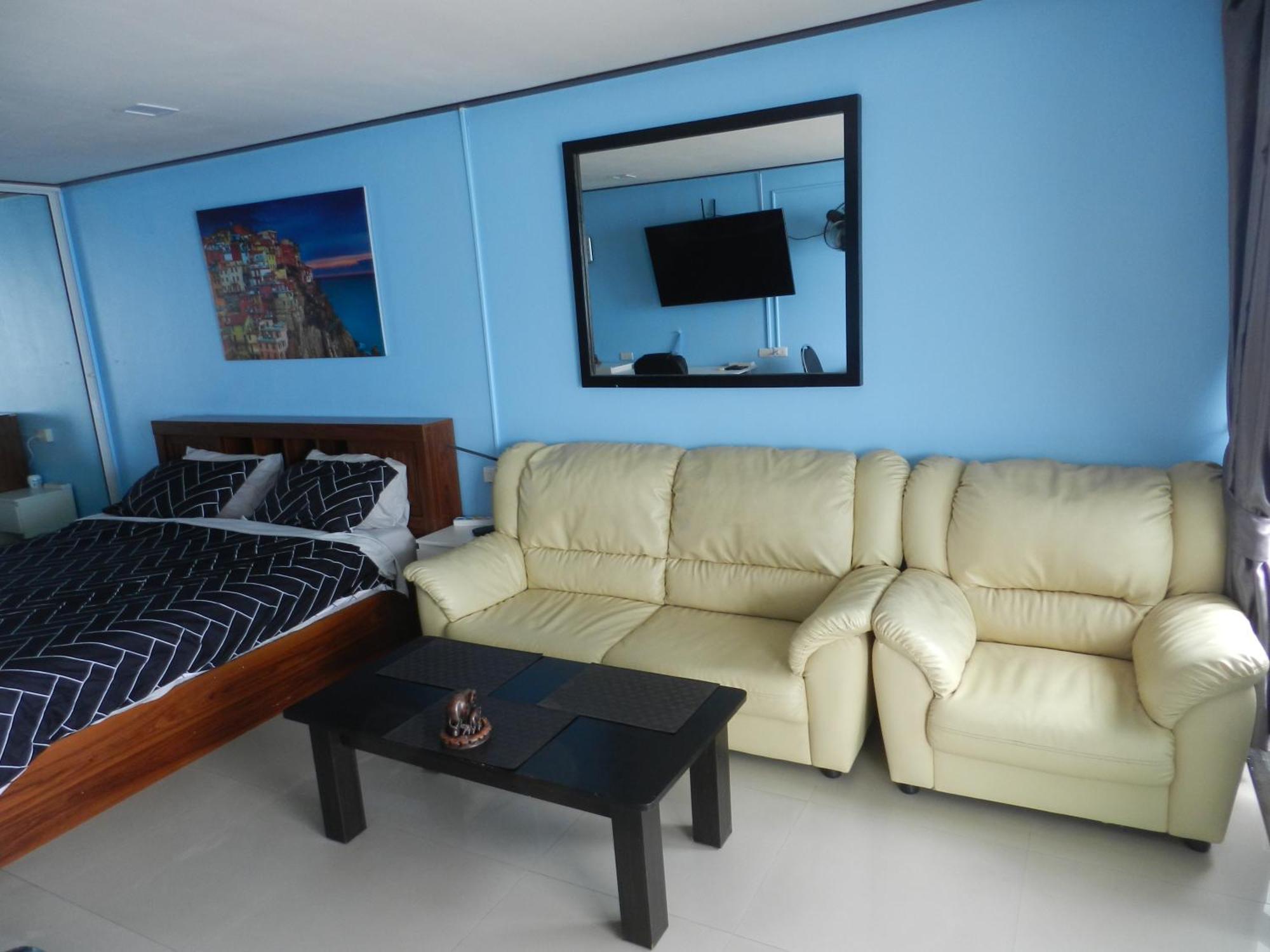 Jomtien Plaza Condotel Pokoj fotografie