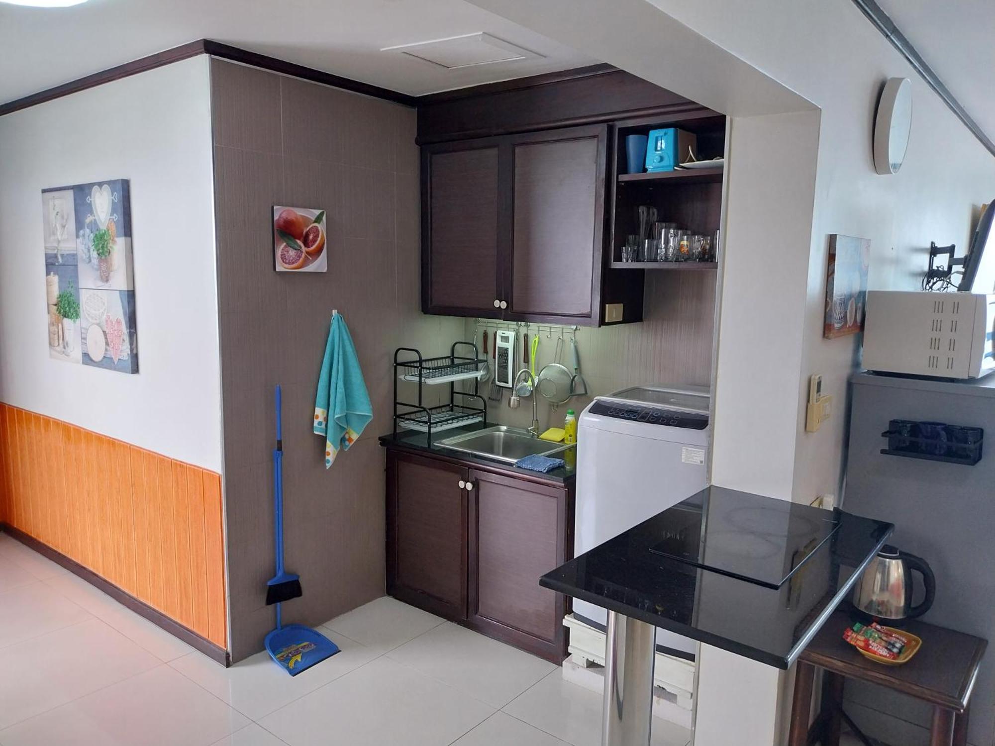 Jomtien Plaza Condotel Pokoj fotografie